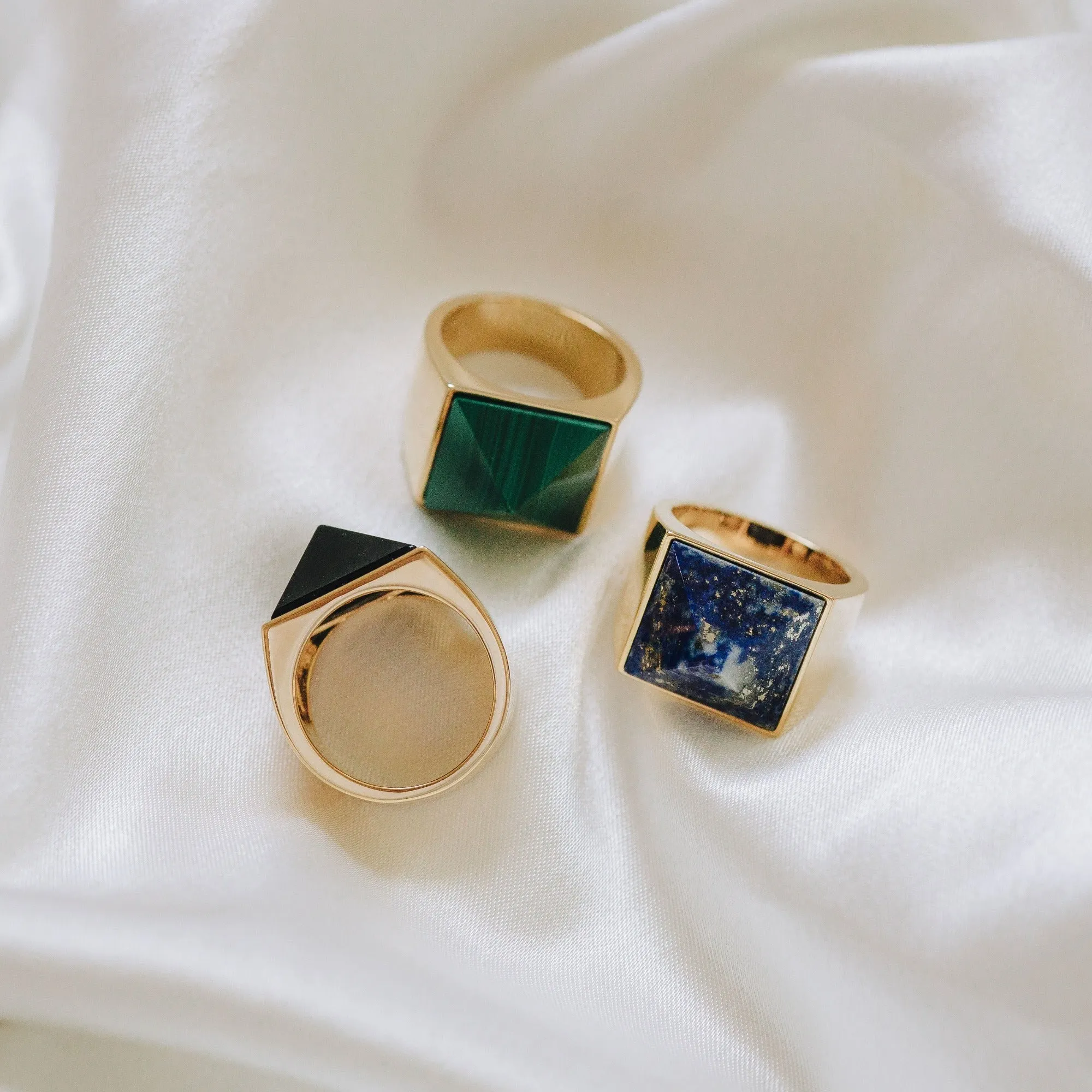 Pyramid Ring - Malachite Medium