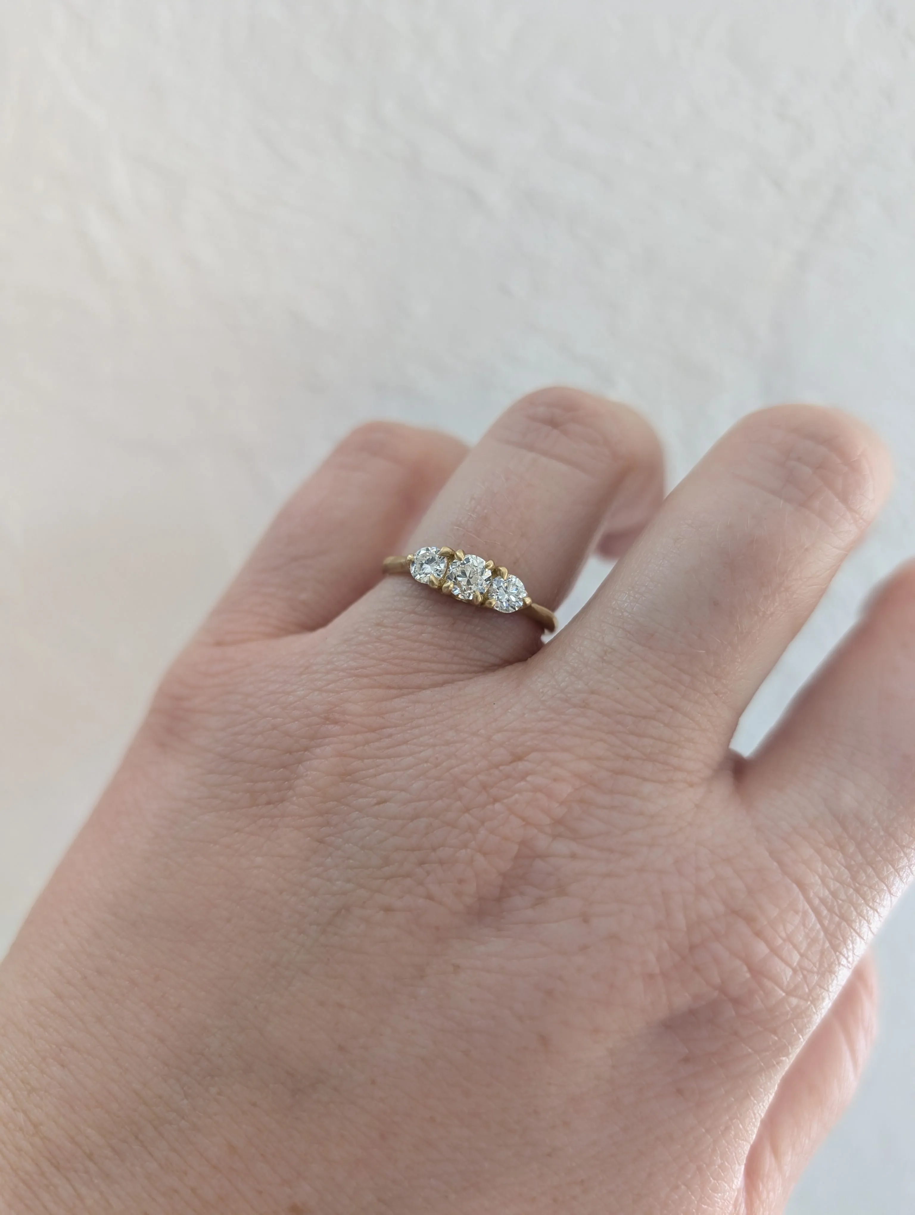 White Diamond Trio Ring - 18k Gold